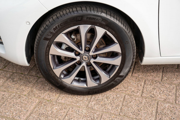 Renault ZOE R135 Evolution 52 kWh | Prijs rijklaar incl. 12 mnd garantie | Camera Carplay Navi Stuur/Stoelverw