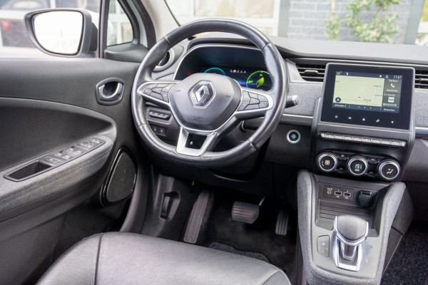 Renault ZOE R135 Evolution 52 kWh | Prijs rijklaar incl. 12 mnd garantie | Camera Carplay Navi Stuur/Stoelverw