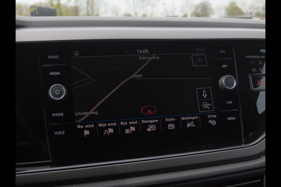 Volkswagen Polo 1.0 TSI Comfortline | Climate Control| Apple Carplay | Cruise Control | Parkeersensoren | Stoelverwarming |