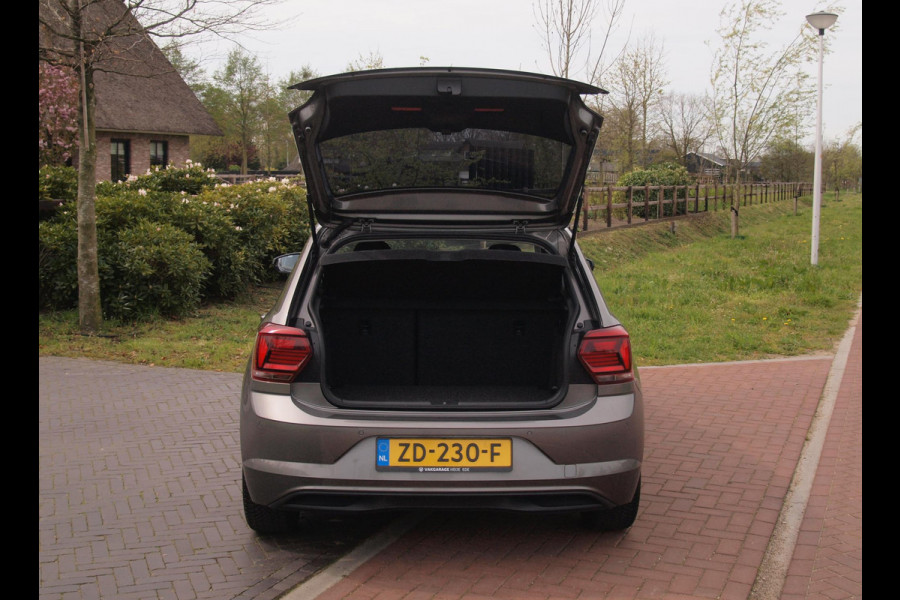 Volkswagen Polo 1.0 TSI Comfortline | Climate Control| Apple Carplay | Cruise Control | Parkeersensoren | Stoelverwarming |