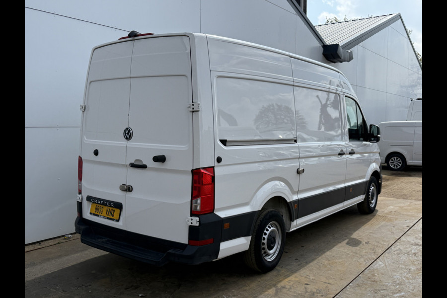 Volkswagen Crafter 2.0 TDI 140PK Nieuw Model! L3H3 Virtual Cockpit Climate Control Camera Parkeersensoren voor achter APK 9-2027