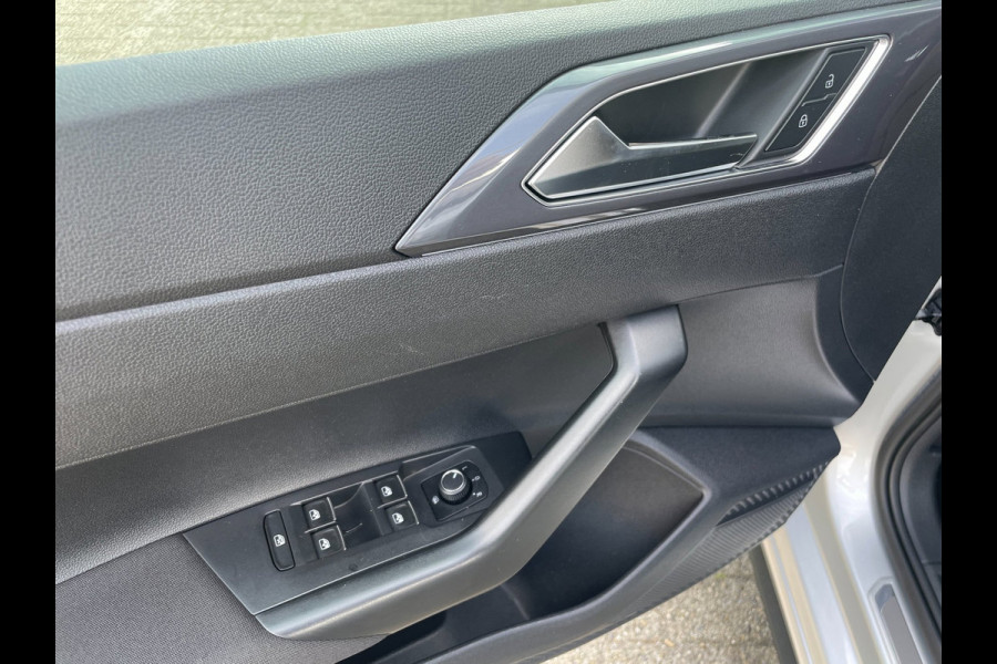 Volkswagen Polo 1.0 TSI R-line | Org. NL-auto | panoramadak | R-line interieur + exterieur |