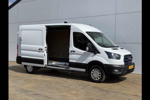Ford E-Transit 350 68kWh 184PK L3H2 Cruise control Climate control Carplay Snelladen Laadkabel Parkeersensoren