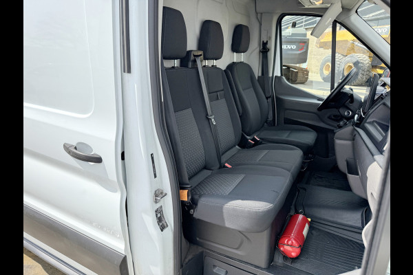 Ford E-Transit 350 68kWh 184PK L3H2 Cruise control Climate control Carplay Snelladen Laadkabel Parkeersensoren