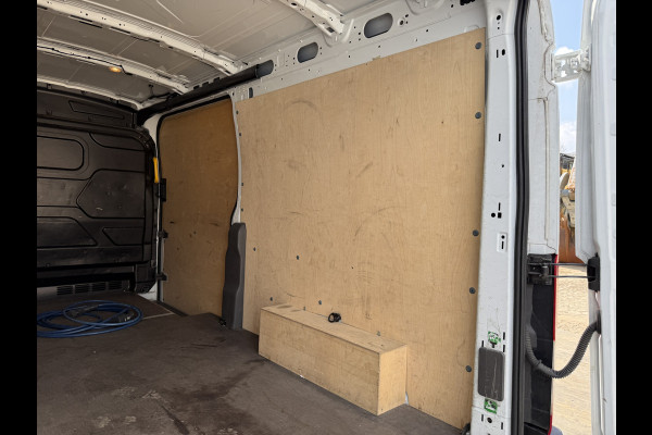 Ford E-Transit 350 68kWh 184PK L3H2 Cruise control Climate control Carplay Snelladen Laadkabel Parkeersensoren