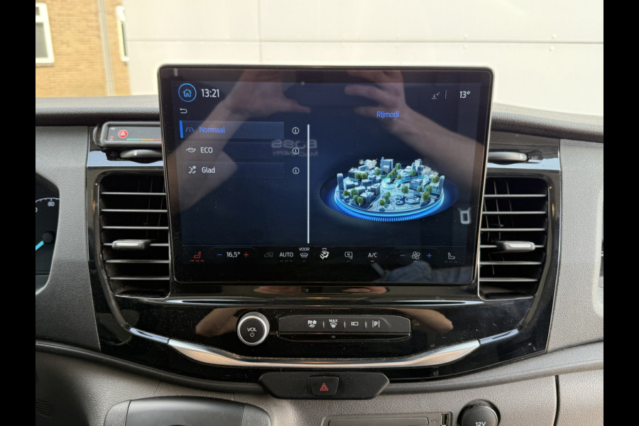 Ford E-Transit 350 68kWh 184PK L3H2 Cruise control Climate control Carplay Snelladen Laadkabel Parkeersensoren