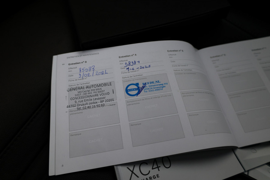 Volvo XC40 1.5 T5 Recharge R-Design | PANO | H&K | MEMORY | 360 | DODE HOEK | KEYLESS | ELEK TREKHAAK |