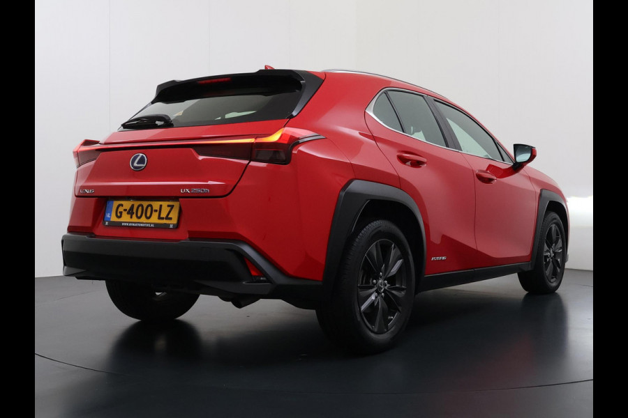 Lexus UX 250h Business Line | RIJKLAARPRIJS incl. 12mnd BOVAG GARANTIE