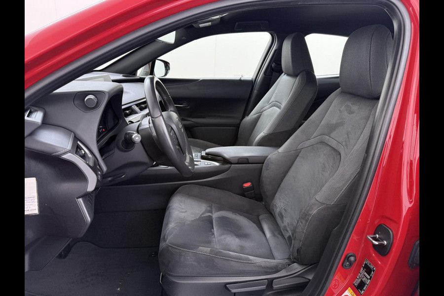 Lexus UX 250h Business Line | RIJKLAARPRIJS incl. 12mnd BOVAG GARANTIE