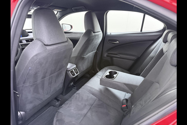 Lexus UX 250h Business Line | RIJKLAARPRIJS incl. 12mnd BOVAG GARANTIE