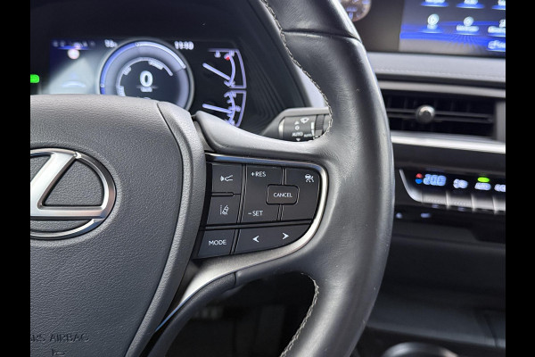 Lexus UX 250h Business Line | RIJKLAARPRIJS incl. 12mnd BOVAG GARANTIE