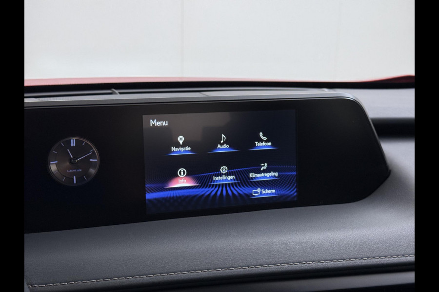 Lexus UX 250h Business Line | RIJKLAARPRIJS incl. 12mnd BOVAG GARANTIE