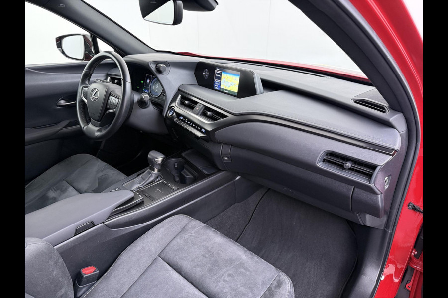 Lexus UX 250h Business Line | RIJKLAARPRIJS incl. 12mnd BOVAG GARANTIE