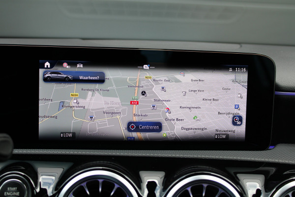 Mercedes-Benz A-Klasse 200 AMG Line | AMG | FACELIFT | KEYLESS | SFEER | CAMERA | ACC | NAVI |