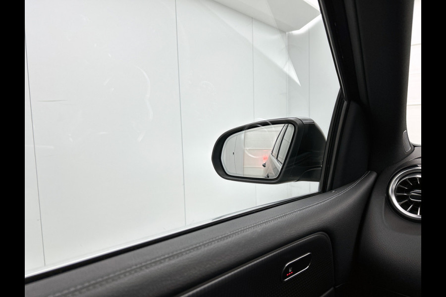 Mercedes-Benz B-Klasse 250 e Plug-In Hybride Trekhaak | Parkeerpakket met achteruitrijcamera | Ledkoplampen | Easy Pack Achterklep | Stoelverwarming. Inclusief 24 maanden MB Certified garantie voor Europa.