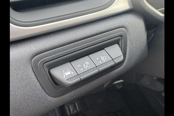 Renault Captur 1.3 TCe 140 Automaat Navigatie Carplay Cruise Verwarmde stoelen Pdc All season