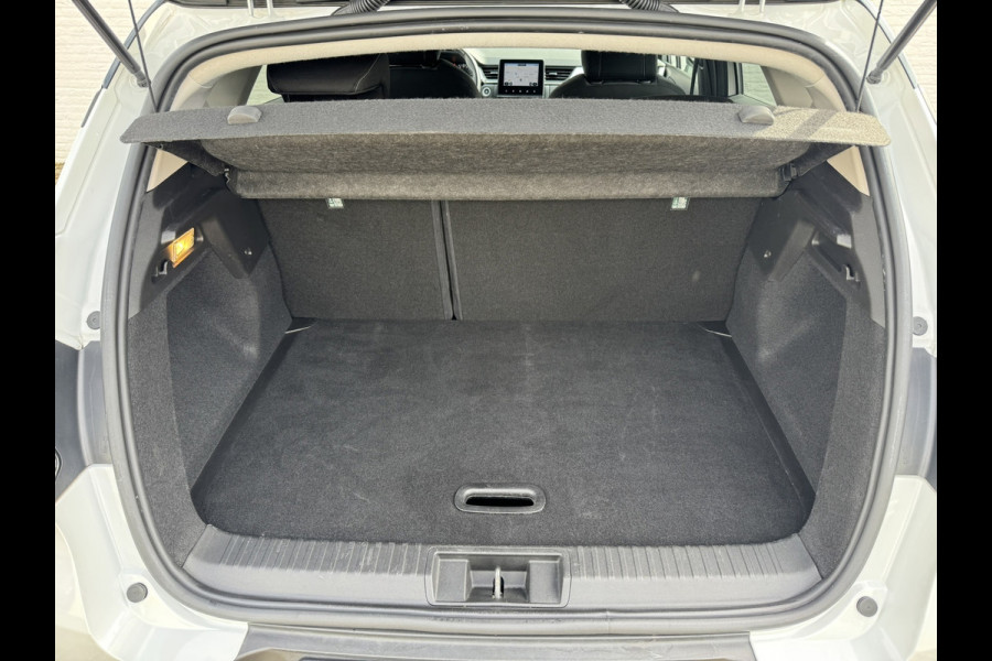 Renault Captur 1.3 TCe 140 Automaat Navigatie Carplay Cruise Verwarmde stoelen Pdc All season