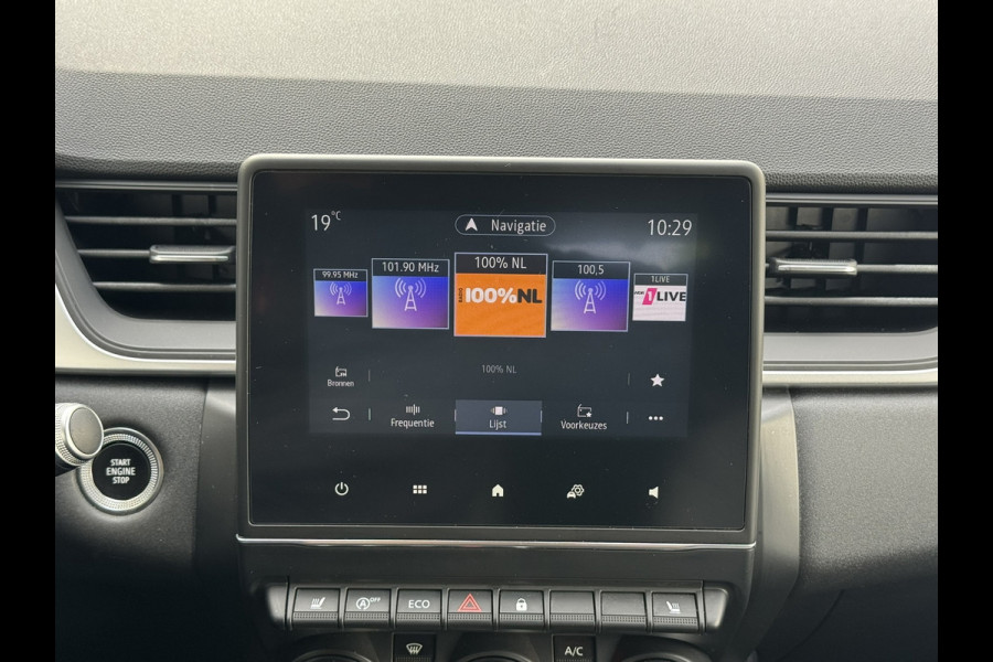 Renault Captur 1.3 TCe 140 Automaat Navigatie Carplay Cruise Verwarmde stoelen Pdc All season