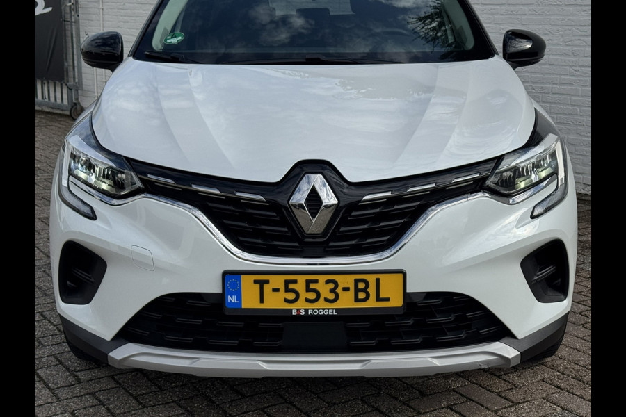 Renault Captur 1.3 TCe 140 Automaat Navigatie Carplay Cruise Verwarmde stoelen Pdc All season
