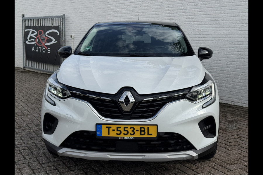 Renault Captur 1.3 TCe 140 Automaat Navigatie Carplay Cruise Verwarmde stoelen Pdc All season