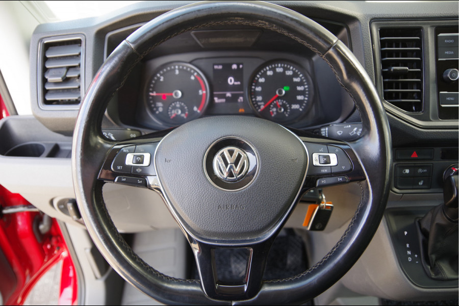 Volkswagen Crafter 35 2.0 TDI L3H3 177PK AUT. LED, TREKHAAK, GEV. ERGO ACTIVE STOEL, ADAPT. CRUISE, STOELVERWARMING, STUUR VERWARMING, STANDKACHEL,