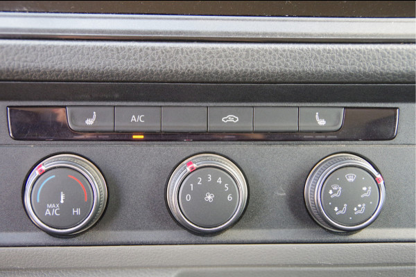 Volkswagen Crafter 35 2.0 TDI L3H3 177PK AUT. LED, TREKHAAK, GEV. ERGO ACTIVE STOEL, ADAPT. CRUISE, STOELVERWARMING, STUUR VERWARMING, STANDKACHEL,