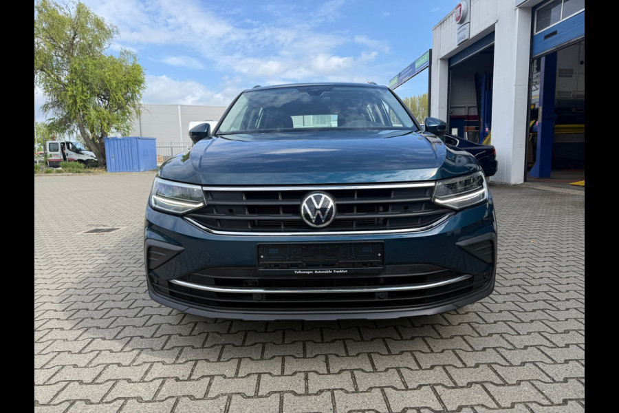 Volkswagen Tiguan 1.5 TSI Elegance Automaat (BOVAG/RIJKLAARPRIJS)