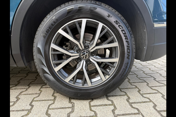 Volkswagen Tiguan 1.5 TSI Elegance Automaat (BOVAG/RIJKLAARPRIJS)