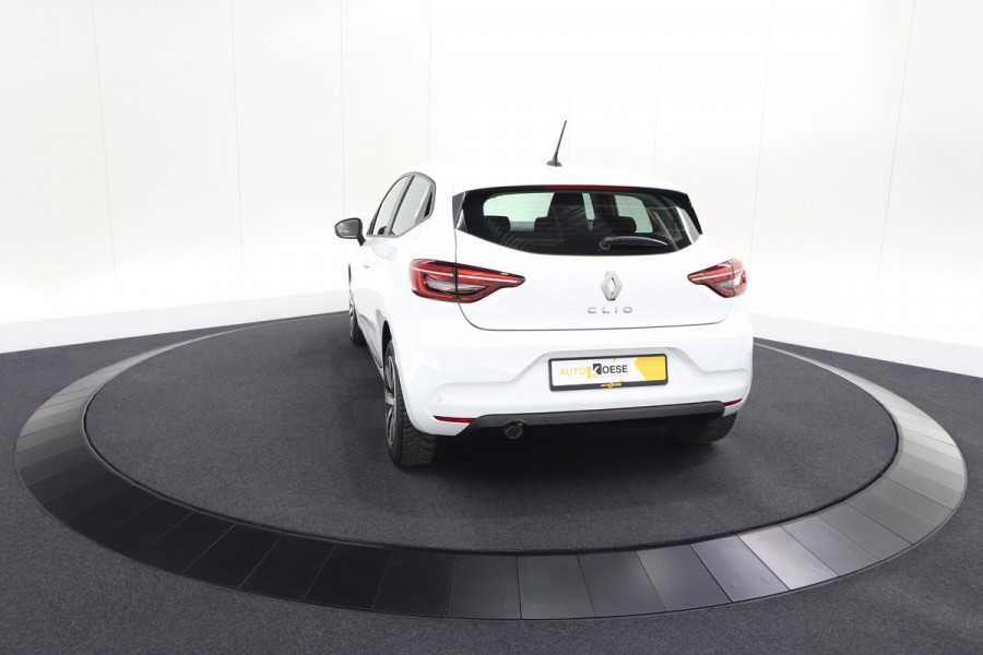 Renault Clio TCe 90 Equilibre | Parkeersensoren | Apple Carplay | Cruise Control | Airco