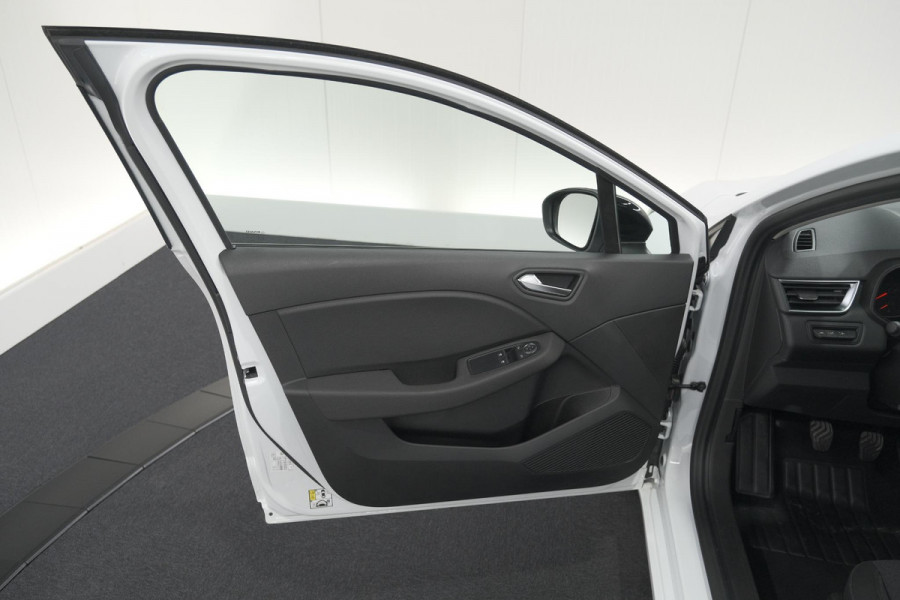 Renault Clio TCe 90 Equilibre | Parkeersensoren | Apple Carplay | Cruise Control | Airco