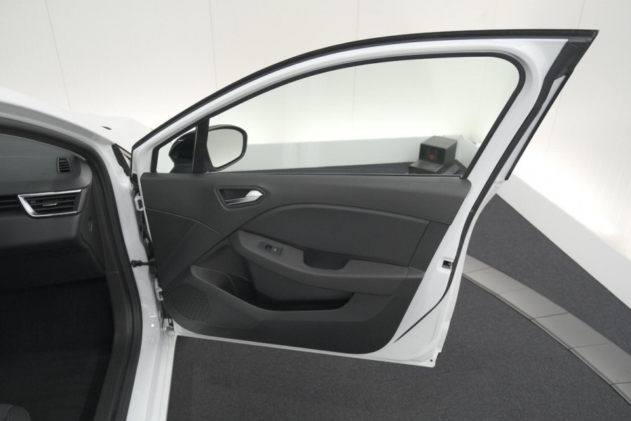 Renault Clio TCe 90 Equilibre | Parkeersensoren | Apple Carplay | Cruise Control | Airco