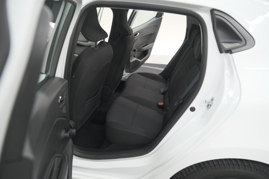 Renault Clio TCe 90 Equilibre | Parkeersensoren | Apple Carplay | Cruise Control | Airco