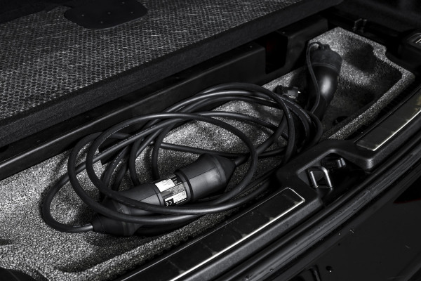 Volvo XC60 2.0 T8 Plug-in-hybrid AWD Polestar Engineered - Facelift MY26 | S/K-Panodak | Dig.Cockpit | Adapt.Cruise | Harman/Kardon | Stoel+-Stuurverw. | Elek. stoelen | 360 Camera | NAV + App.Connect + NAV | ECC | LM 21" | 9211