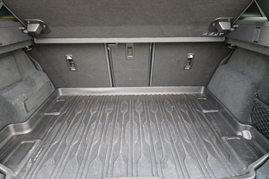 Land Rover Range Rover Evoque 1.5 P300e AWD R-Dynamic HSE | BTW! | PANO | MERIDIAN | 360 | KEYLESS | DIGITAL DASH | STUUR/STOEL0VERW | MEMORY | ACC |