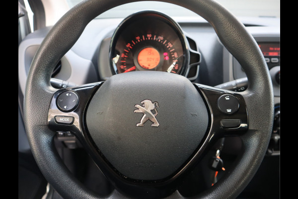 Peugeot 108 1.0 e-VTi Active Airco / Elekramen / Bluetooth / Stuurbekr / All-season banden Voldoende Apk