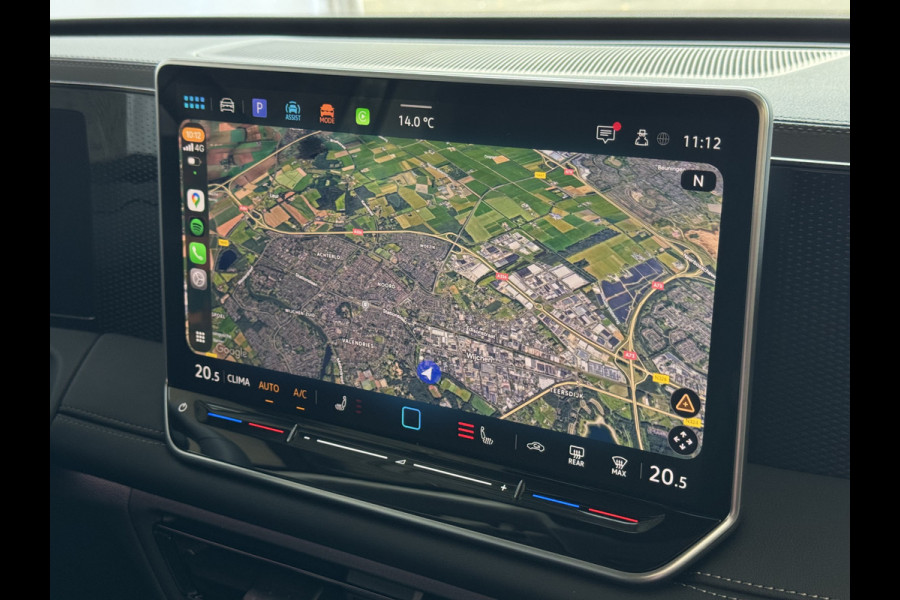 Volkswagen Tiguan 1.5 eTSI 150PK DSG ✅ NIEUWE AUTO✅ TREKHAAK IQ.LED CARPLAY NAVI ELEK.KLEP STOEL/STUUR VERW LED 10/2025 BENZINE ✅Top Auto's Wijchen , 30 Jaar Specialist in Volkswagen  : Alle Type's : R-Line Edition / Style / First Edition / Highline / Life , Zowel PHEV / HEV / MHEV / Benzine ✅
