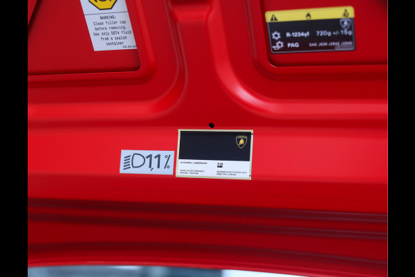 Lamborghini Huracan 5.2 V10 Performante Spyder | Misano Red - Sensonum