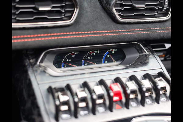 Lamborghini Huracan 5.2 V10 Performante Spyder | Misano Red - Sensonum