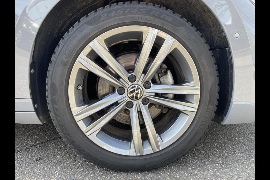 Volkswagen Arteon Shooting Brake 1.4 TSI eHybrid R-Line BINNEN + BUITEN PANO| NAPPALEDER SPORTSTOELEN| ELEK. STOEL MET MEMORY| ELEK. ACHTERKLEP| ACHTERBANK VERWARMD| CAMERA| STOELVERWARMING| CARPLAY| DODE HOEK SENSOR