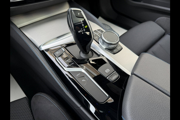 BMW 5 Serie 530e iPerformance High Executive l M-Pakket