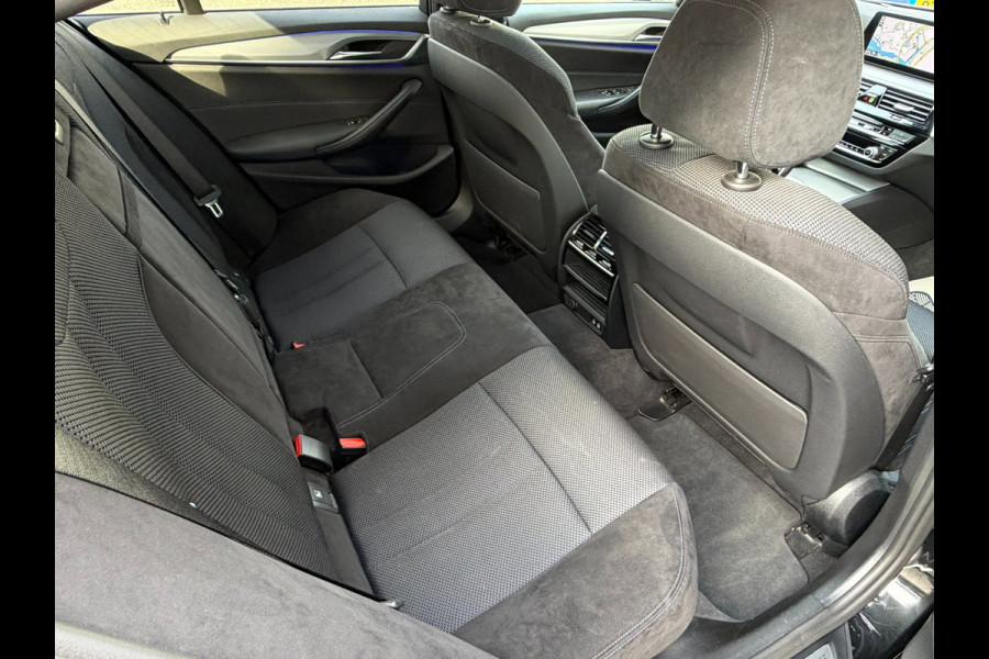 BMW 5 Serie 530e iPerformance High Executive l M-Pakket