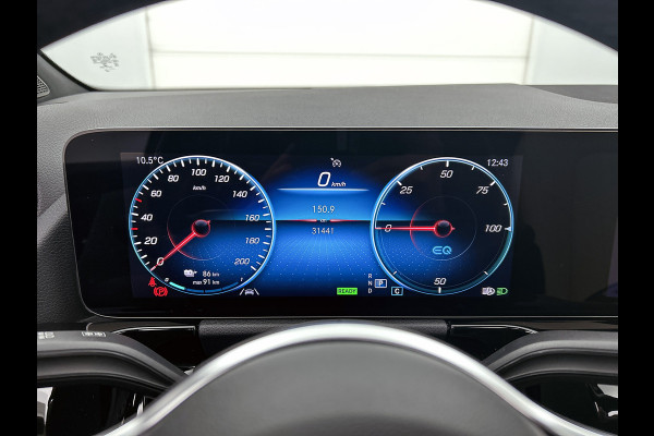 Mercedes-Benz EQA 250 Business Solution Luxury 67 kWh Panoramadak | Lichtmetalen velgen | donkerglas vanaf B style | Navigatie | Parking support | Inclusief 24 maanden MB Certified garantie voor Europa.
