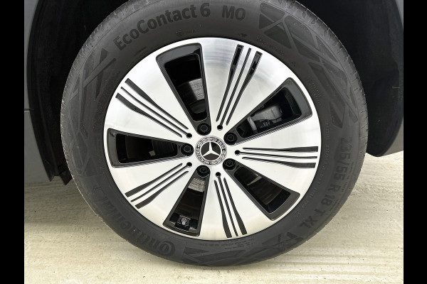 Mercedes-Benz EQA 250 Business Solution Luxury 67 kWh Panoramadak | Lichtmetalen velgen | donkerglas vanaf B style | Navigatie | Parking support | Inclusief 24 maanden MB Certified garantie voor Europa.