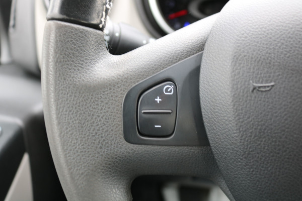 Nissan NV300 1.6 dCi 125pk DC Airco Navigatie Camera Leer