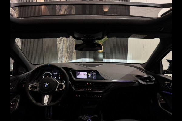 BMW 1-serie 118i M Sport|PANO|SFEER|Harman Kardon|BOMVOL
