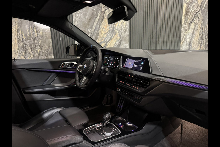 BMW 1-serie 118i M Sport|PANO|SFEER|Harman Kardon|BOMVOL