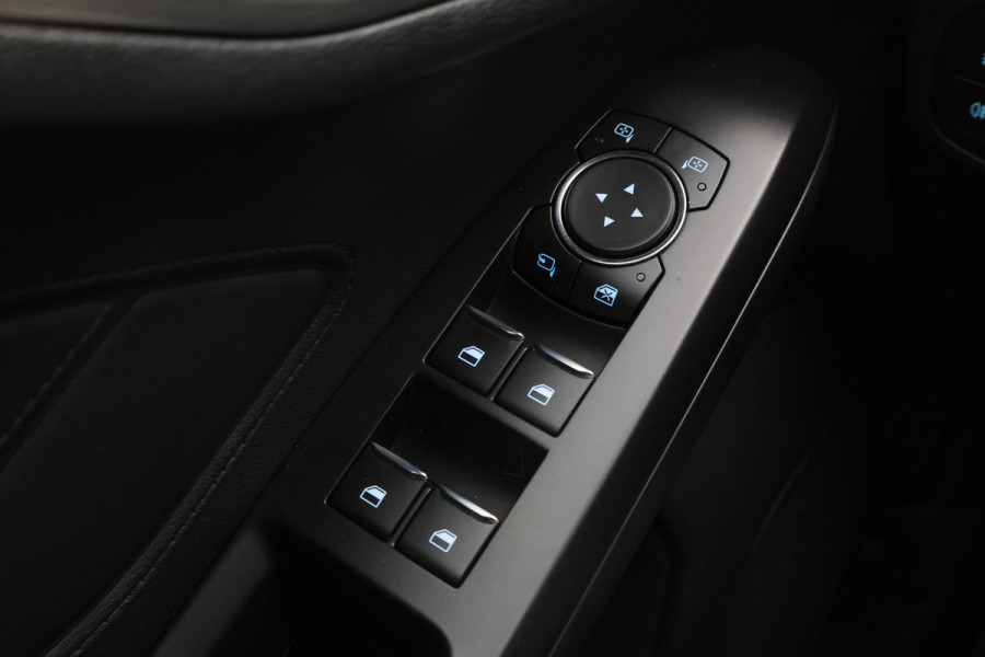 Ford FOCUS Wagon 1.0 EcoBoost Titanium Business