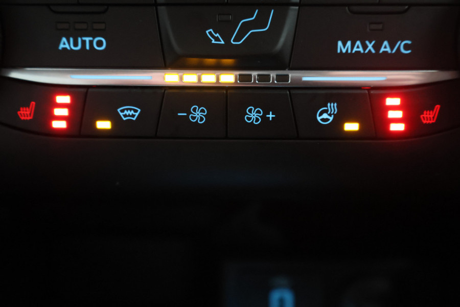 Ford FOCUS Wagon 1.0 EcoBoost Titanium Business