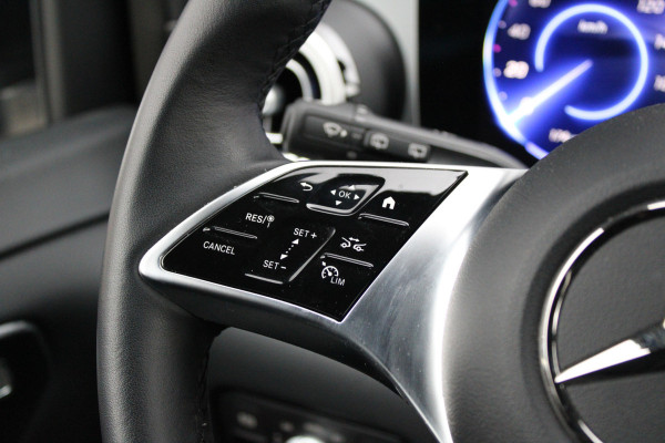 Mercedes-Benz Eqv 300 L2 90kWh 7 Zits - 2x Schuif - 360 Camera - Multibeam - ACC - Stoelverwarming - Elektrische Deuren - Rijklaar