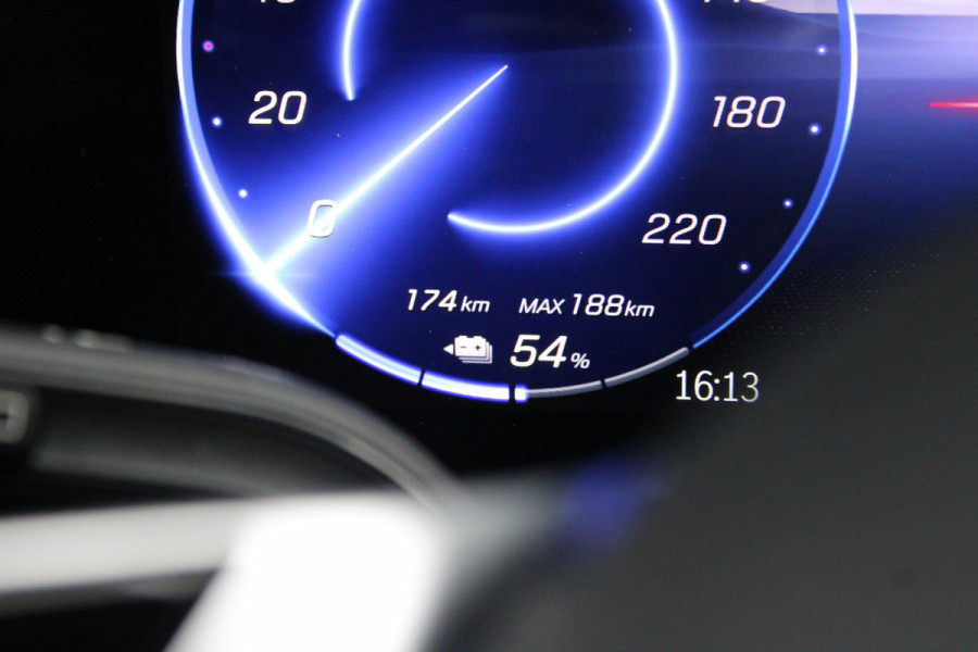 Mercedes-Benz Eqv 300 L2 90kWh 7 Zits - 2x Schuif - 360 Camera - Multibeam - ACC - Stoelverwarming - Elektrische Deuren - Rijklaar